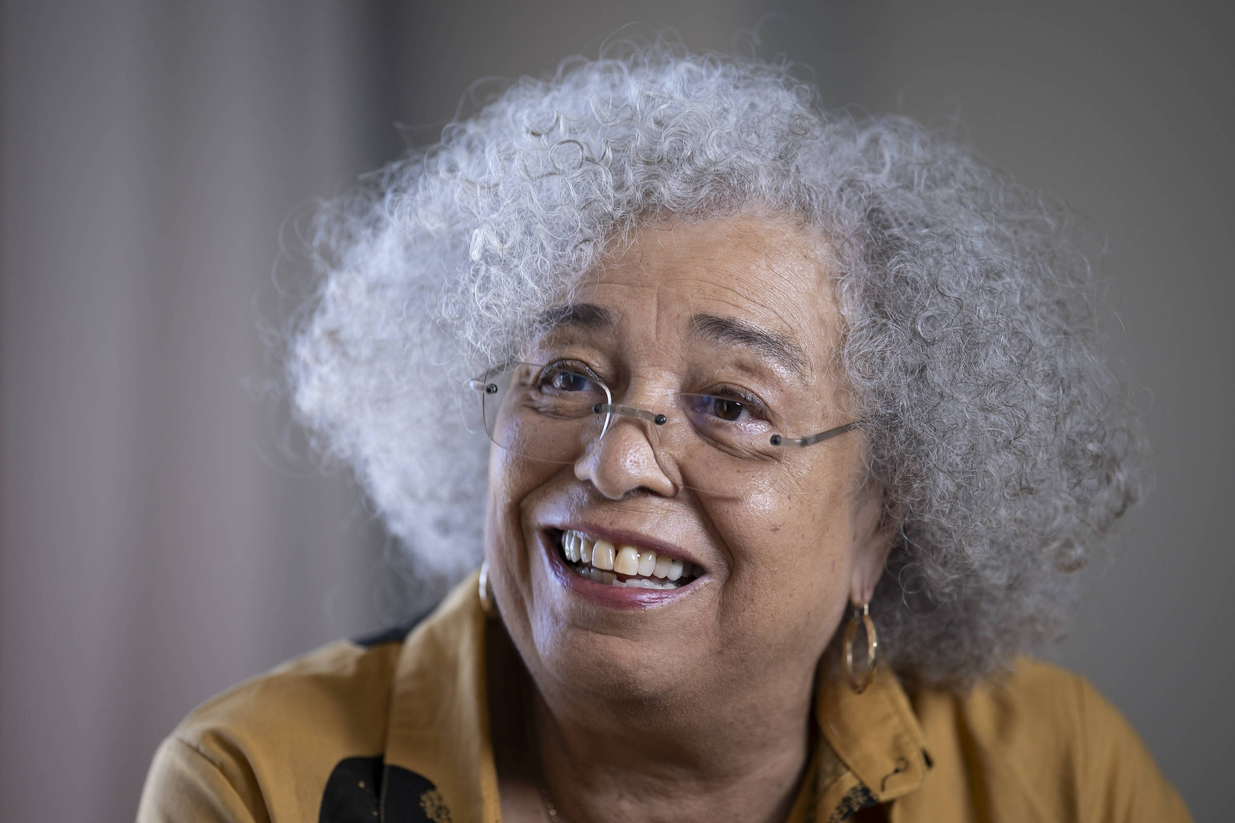 Angela Davis na Flip: Supremacia branca 'saiu do armário'