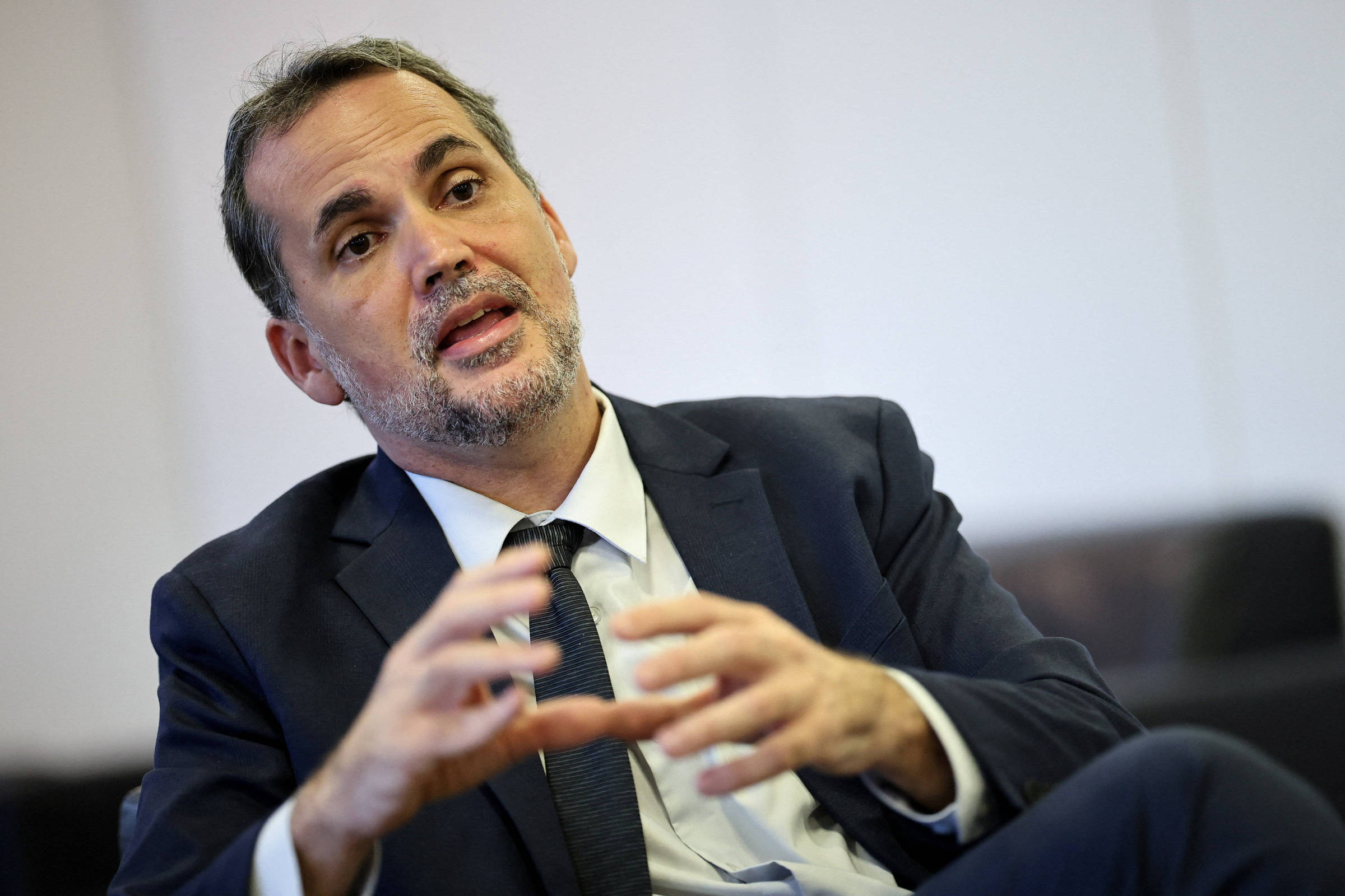 Governo anuncia desbloqueio de R$ 5,7 bilhões no Orçamento