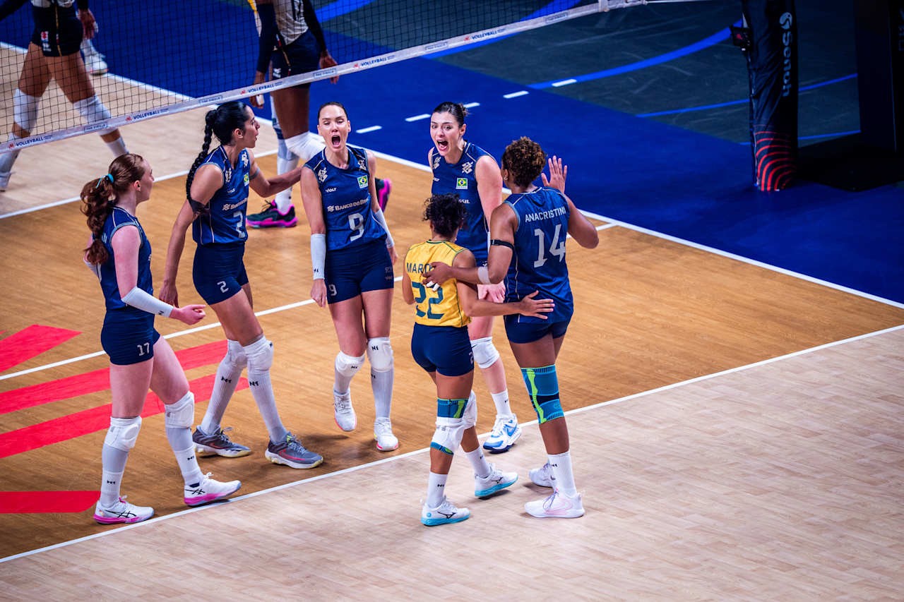 Brasil vence a Itália com brilho de Ana Cristina e vai à final em busca de título inédito na VNL