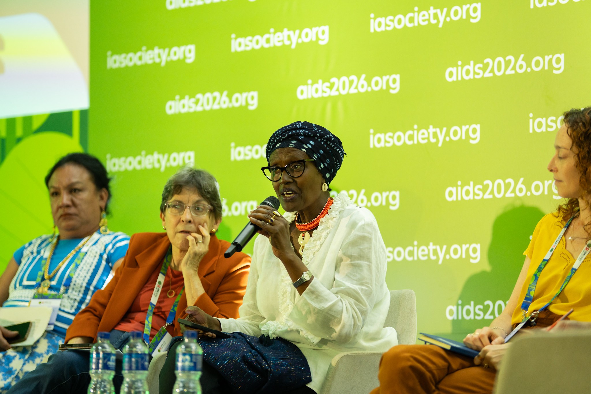 HIV: novos casos caem 43% no mundo desde 2010, mas crescem no Brasil, alerta Unaids