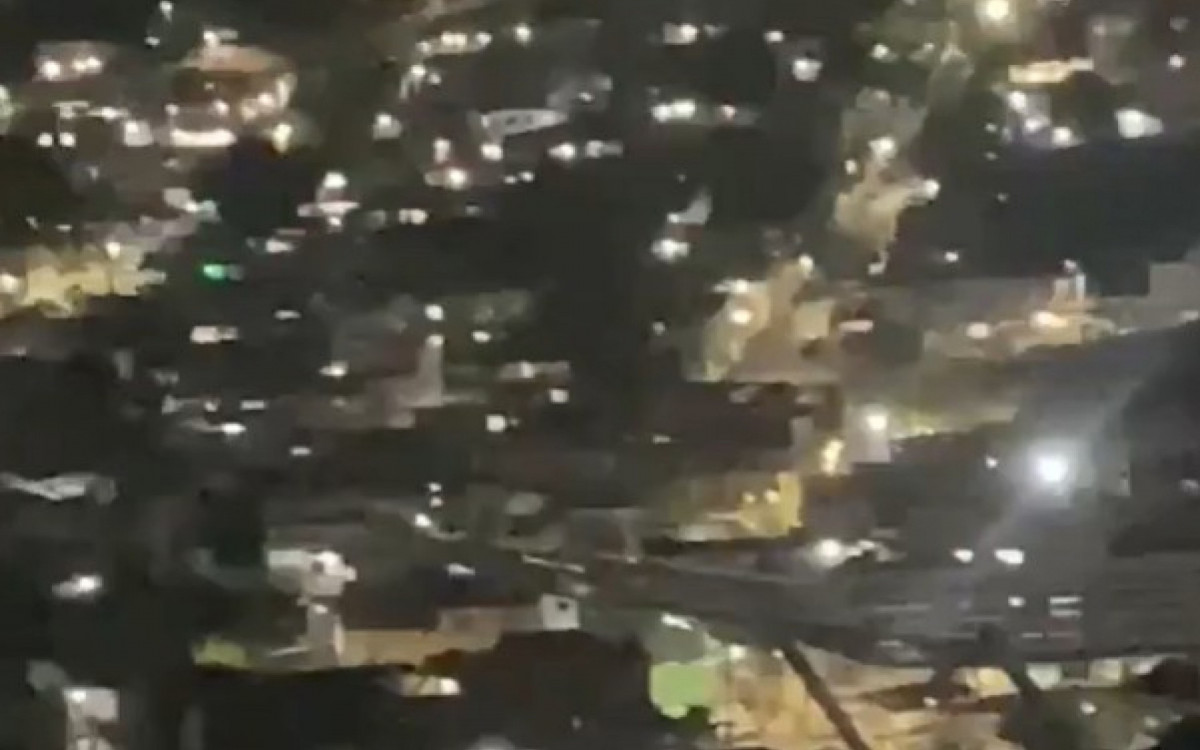 Homem é baleado em tiroteio no Morro do Adeus, no Complexo do Alemão