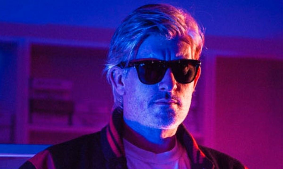 Morre Kavinsky, criador do hit 'Nightcall', do filme 'Drive', aos 50 anos