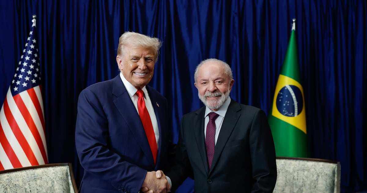 Governo repudia prorrogação de emergência contra o Brasil 24 horas após decisão dos EUA