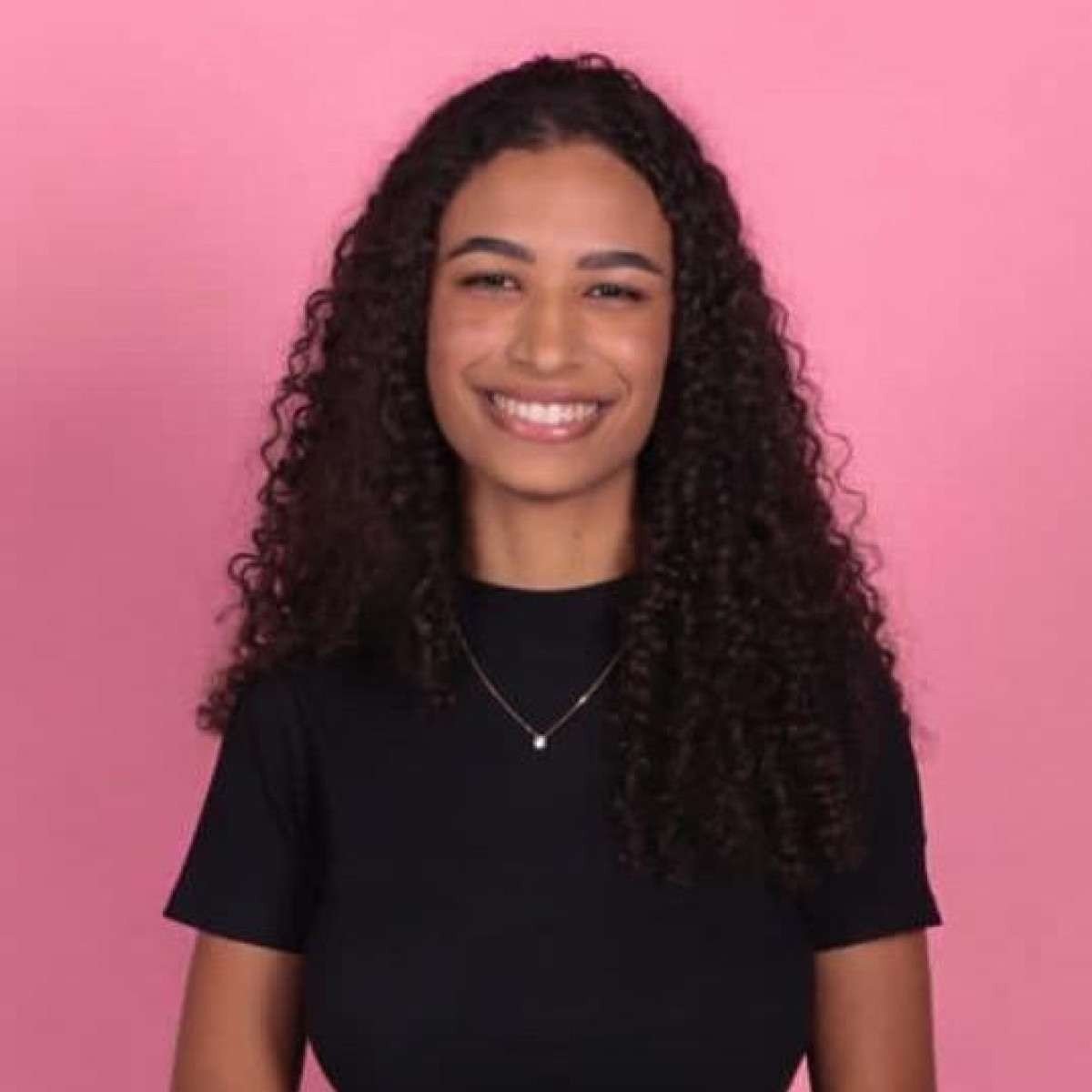 Flávio Bolsonaro defende papel do Brasil no fornecimento de minerais de terras raras aos EUA.