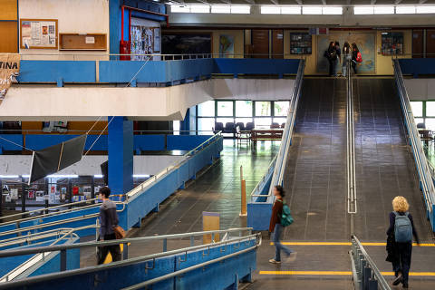 Milhas aéreas: projeto de transferência para governo enfrenta questionamentos no Congresso.