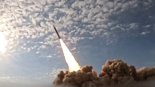 Raphinha lesionado: Barcelona pode receber R$ 872 mil da Fifa como indenização.