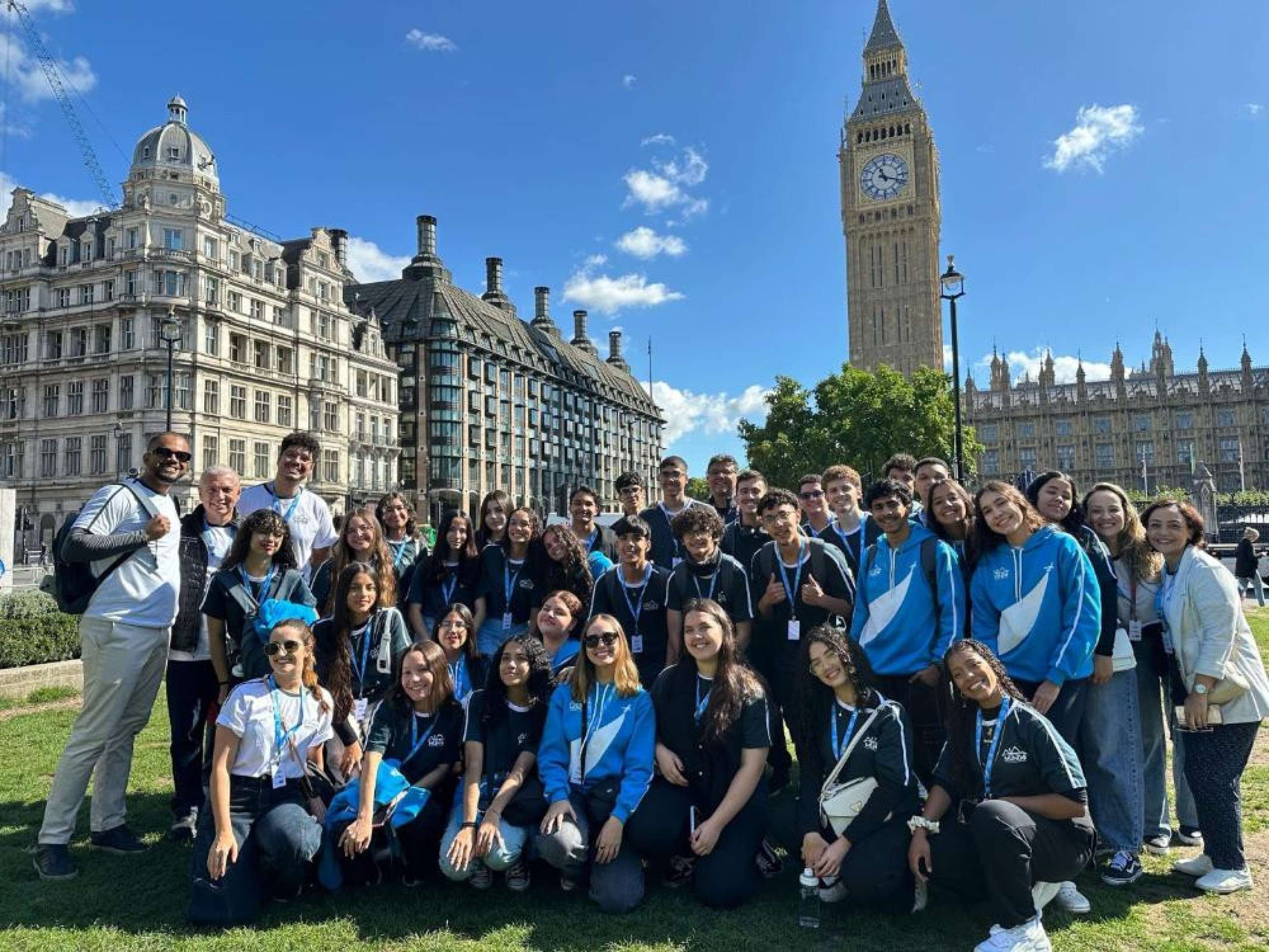 Celina cancela festa de 64 anos de Brasília e destina recursos à saúde pública.