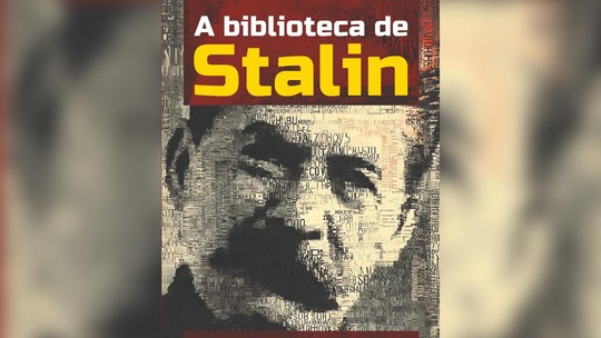 Estêvão (Palmeiras) comemora gol com camisa do Chelsea após atuação de destaque.