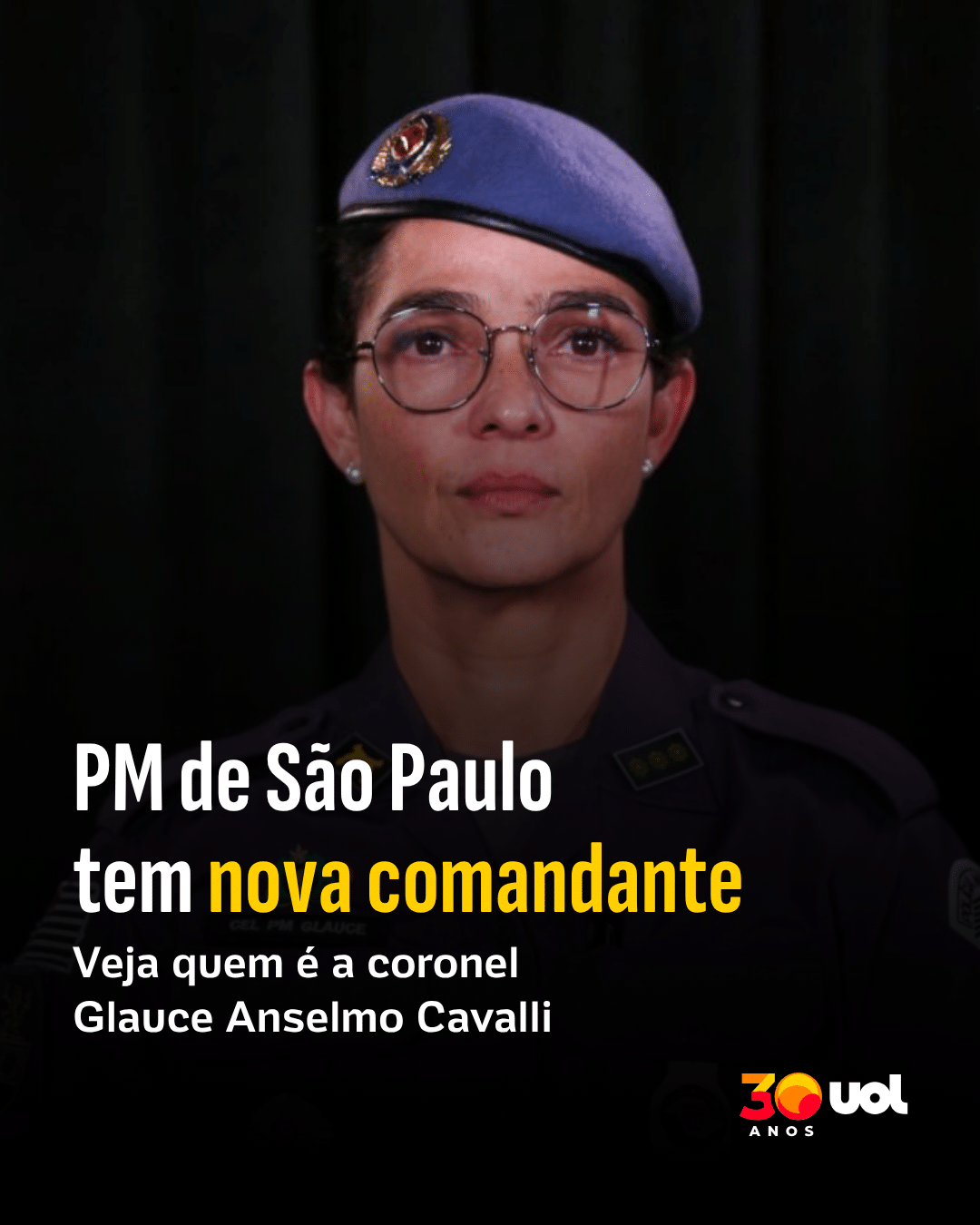 Danilo celebra gol no fim da partida, enquanto jogadores do Botafogo comemoram vitória contra Racing na Sula.