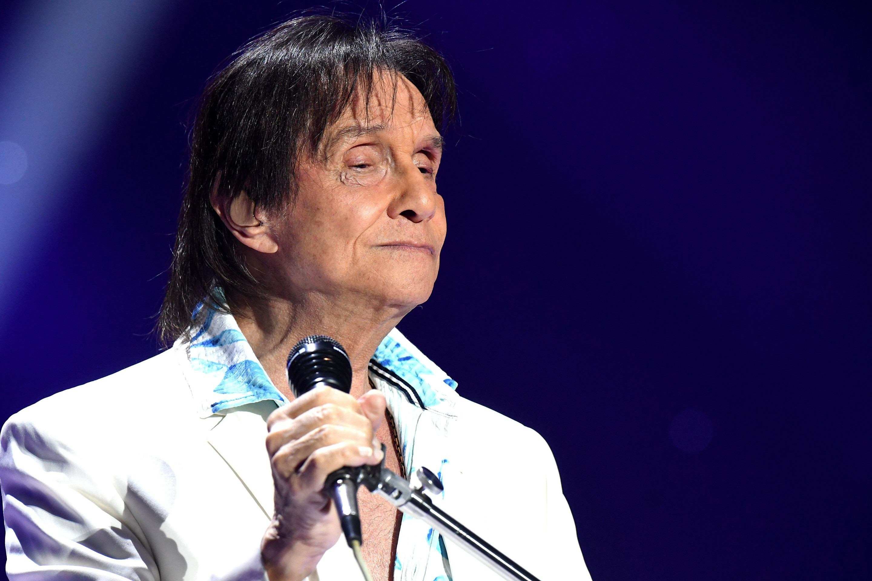 Artista argentina Lydua Daza expõe suas obras no Brasil, com referências locais.