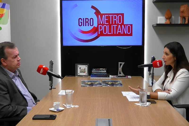 Edifício histórico em Pernambuco enfrenta ameaças de degradação devido ao crescimento urbano.