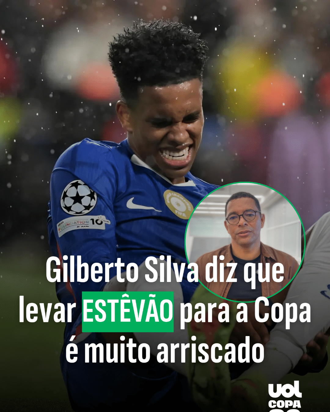 Técnico São Paulo sentado em uma reunião com o jogador Arboleda.
