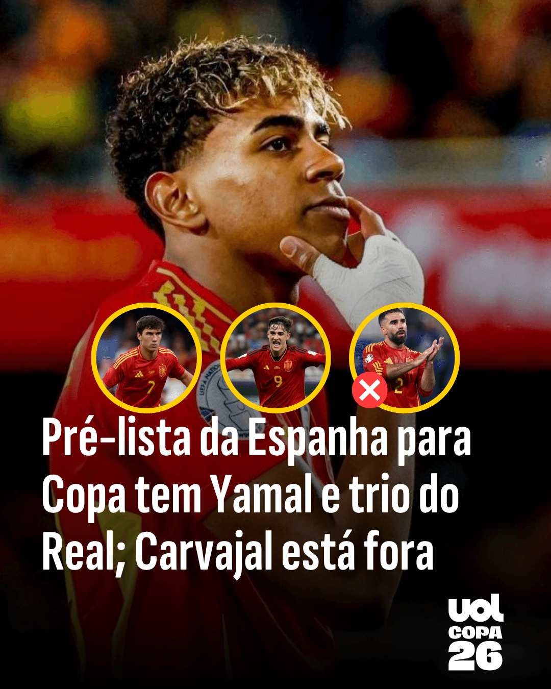 Jogadores do Flamengo em ação no campo de futebol durante jogo de Série A.