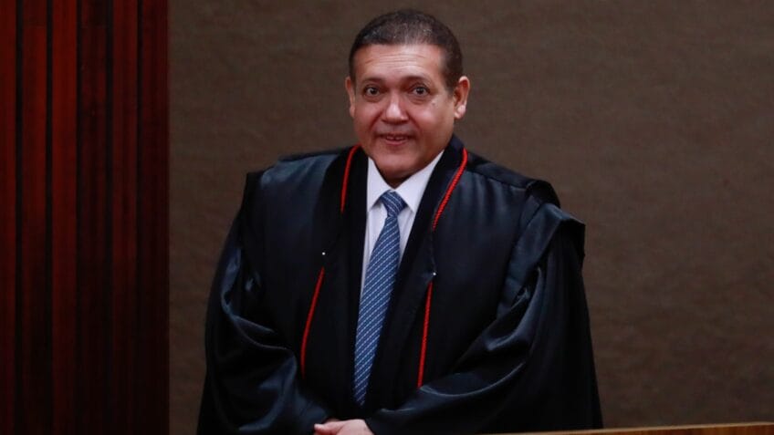Nunes Marques propôs regras de dupla checagem das urnas em 2026