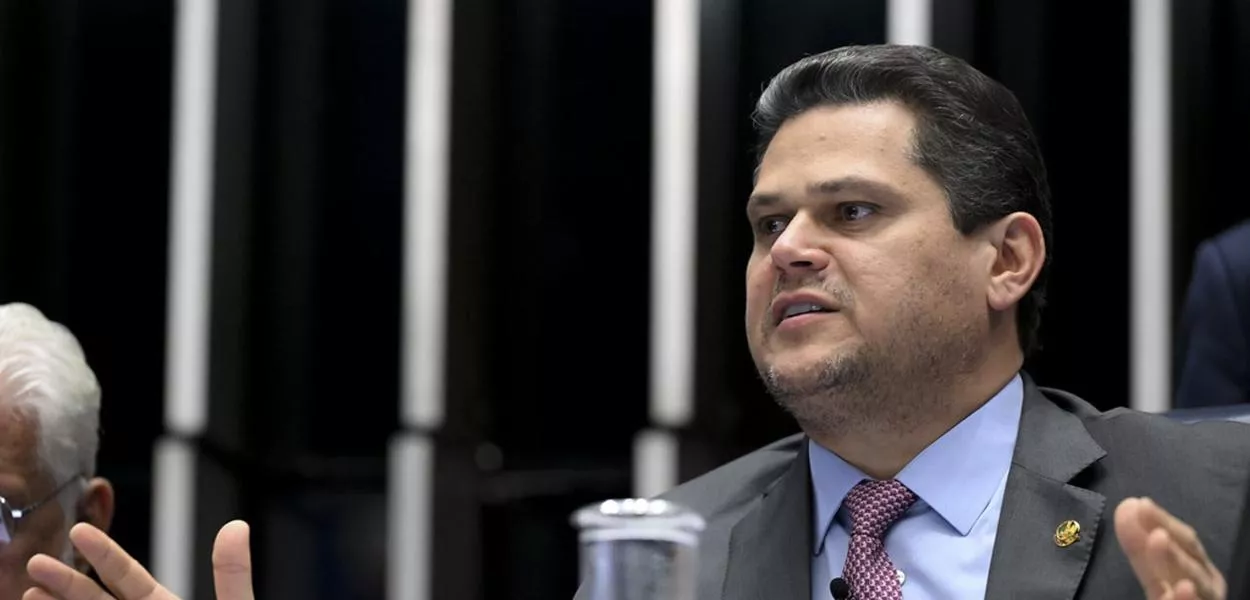 ONG em foco com notas irregulares de R$ 16,5 milhões em contrato com a Prefeitura de SP.