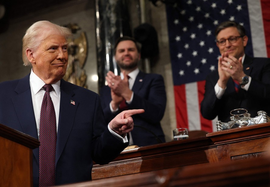 Trump é rejeitado pelo Senado dos EUA em projeto de lei de imigração.