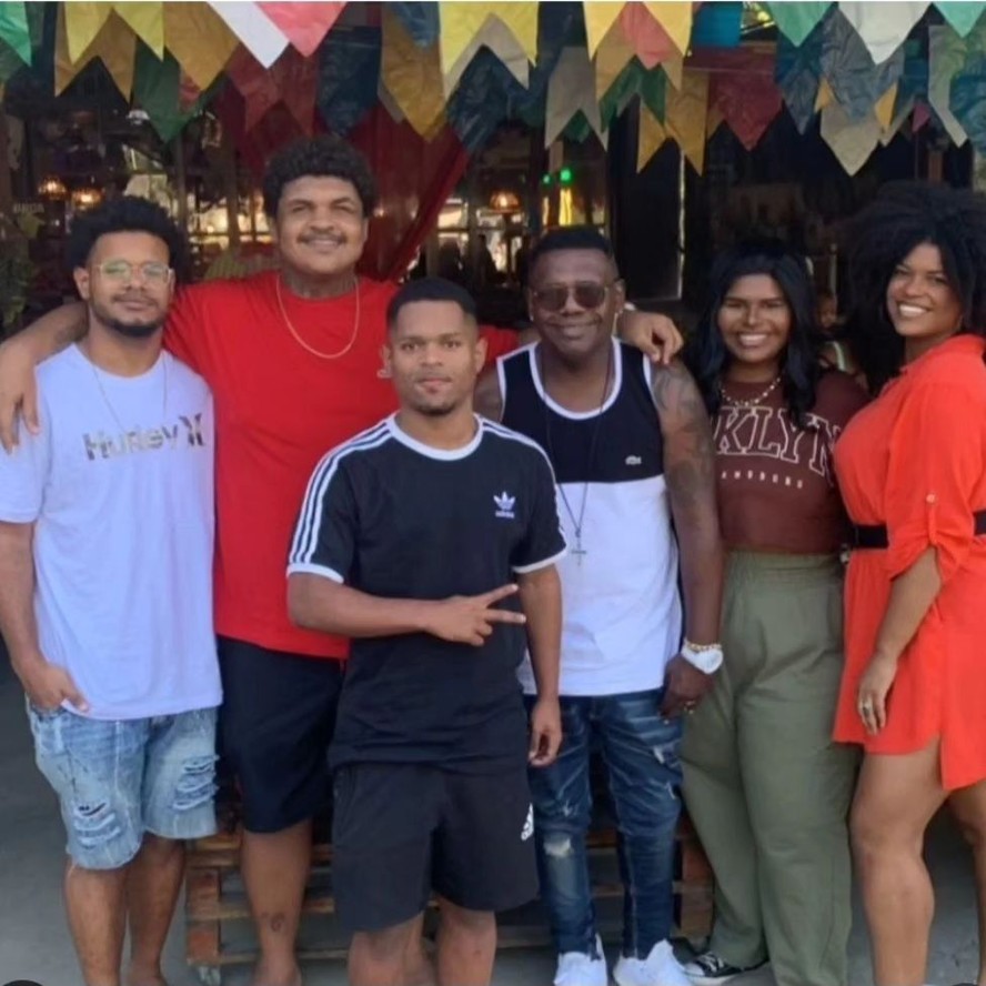 Herdeiros de MC Marcinho celebram vitória na Justiça contra gravadora de DJ Marlboro.