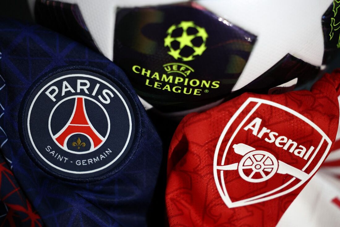 Equipe de futebol da Paris Saint-Germain e Arsenal se prepara para jogo da Liga dos Campeões.