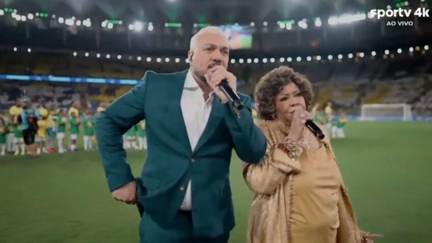 Atropelamento de Belo e Alcione durante execução do Hino Nacional.