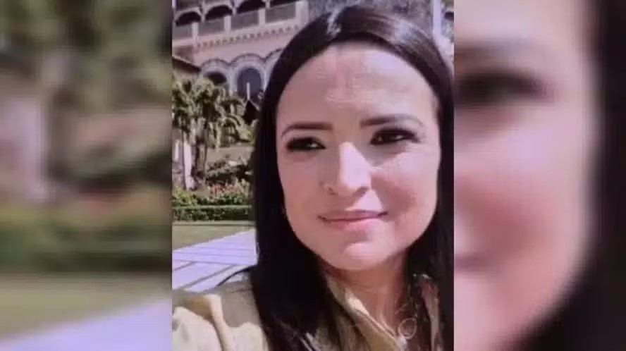 Polícia Civil de SP realiza operação contra produtora de filme sobre Bolsonaro.