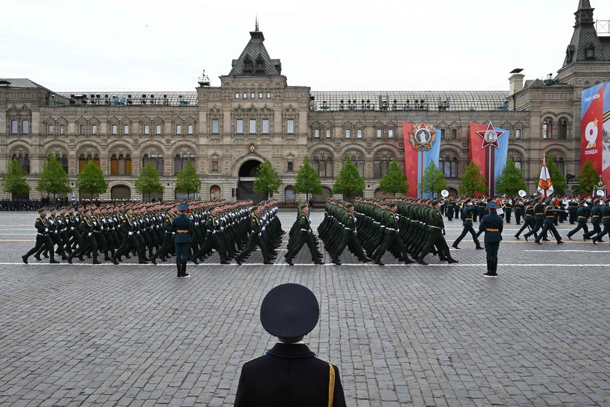 Oficial militar russo morto em explosão de carro perto de Moscou.
