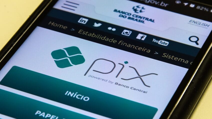 PEC da autonomia do Banco Central inclui o Pix na Constituição