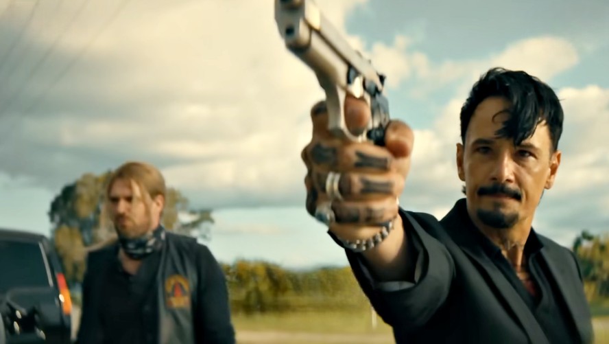 Ator Rodrigo Santoro aparece em cena como vilão em novo filme.